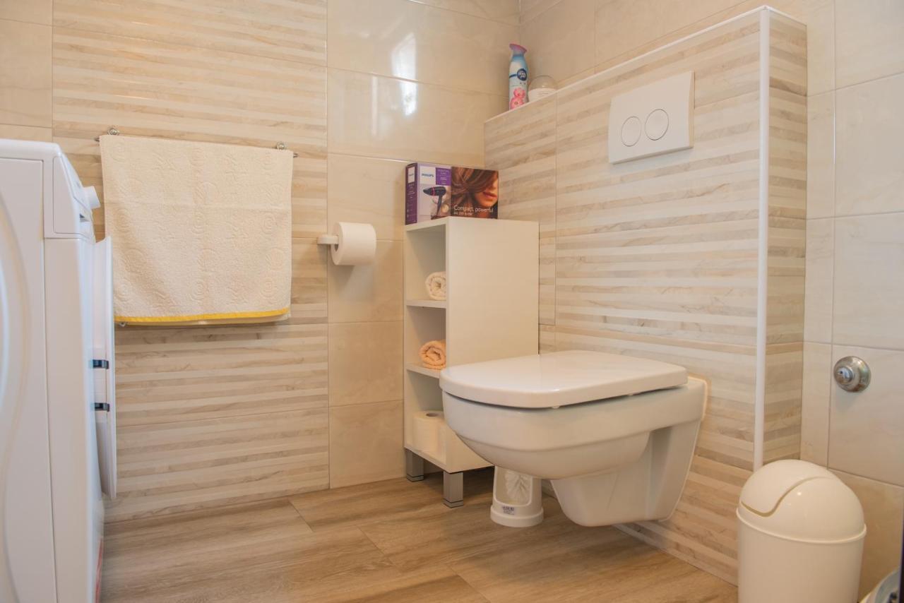 Apartman Eva Vrsi Zewnętrze zdjęcie